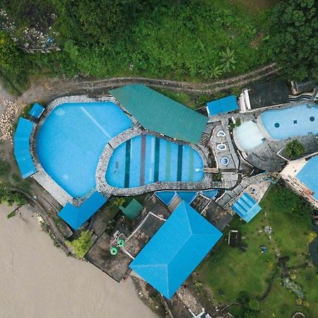 Presidency Resort Upardang Gadhi 외부 사진